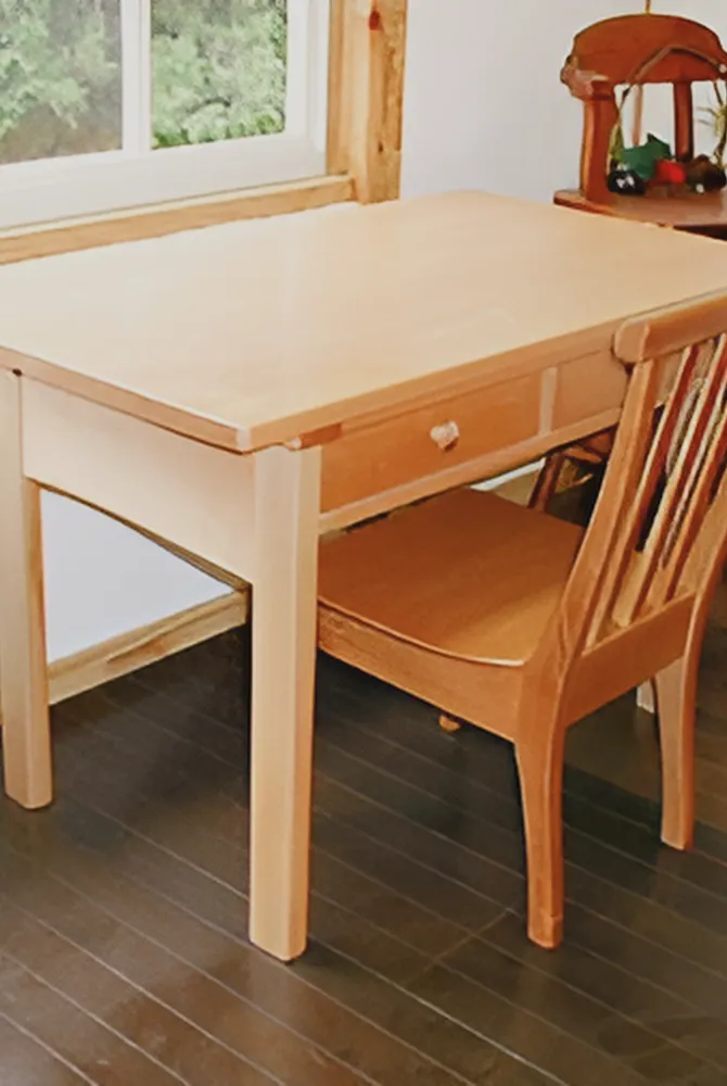 木の素材を生かす